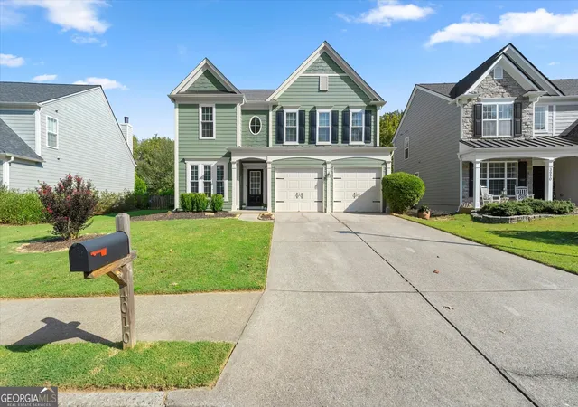 Photo 2 of Single family home for sale at 4010 Emerald Glade Ct, Cumming, GA 30040 | MLS# 10836586 | Listing updated on 2026-10-23