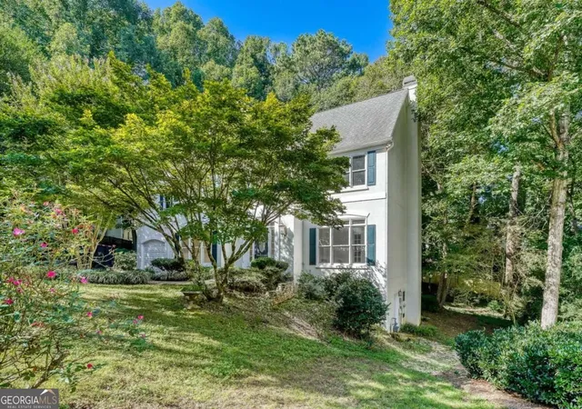 Photo 2 of Single family home for sale at 1363 Fallsbrook Way NW, Acworth, GA 30101 | MLS# 10844445 | Listing updated on 2026-09-11