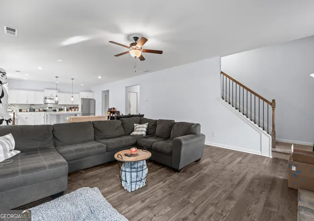 Photo 3 of Single family home for sale at 141 Anita Blvd, Carrollton, GA 30117 | MLS# 10840763 | Listing updated on 2026-09-18