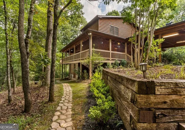 Photo 3 of Single family home for sale at 51 Cornerstone Ct #68, Mccaysville, GA 30555 | MLS# 10850764 | Listing updated on 2026-10-06