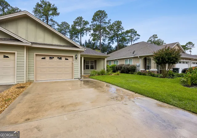 Photo 2 of Single family home for sale at 124 Brookshire Ct, Kingsland, GA 31548 | MLS# 10837160 | Listing updated on 2026-09-18