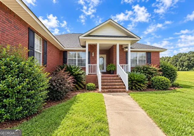 Photo 1 of Single family home for sale at 130 Willow Ridge Cir, Thomasville, GA 31757 | MLS# 10845174 | Listing updated on 2026-10-02