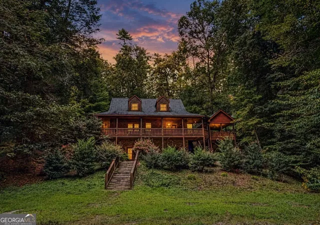 Photo 3 of Single family home for sale at 525 Gallery Ct, Ellijay, GA 30540 | MLS# 10851036 | Listing updated on 2026-10-06