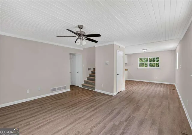 Photo 4 of Single family home for sale at 2518 Ridgecrest Dr, Kennesaw, GA 30152 | MLS# 10843257 | Listing updated on 2026-09-10