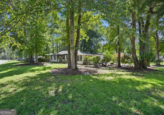 Photo 3 of Single family home for sale at 352 Sandpiper Rd, Richmond Hill, GA 31324 | MLS# 10838214 | Listing updated on 2026-09-17