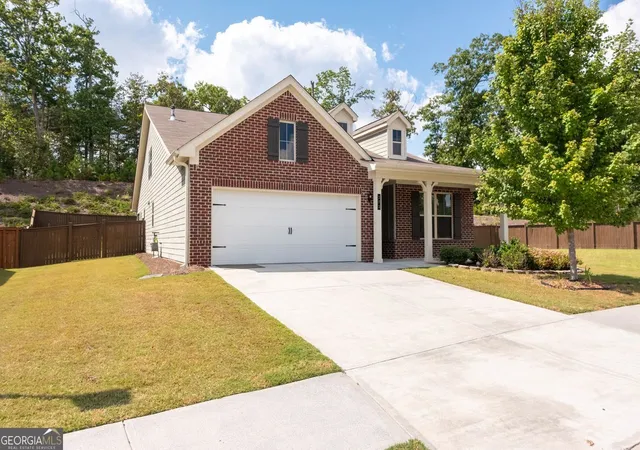 Photo 3 of Single family home for sale at 173 Rolling Hills Pl, Canton, GA 30114 | MLS# 10849148 | Listing updated on 2026-10-04
