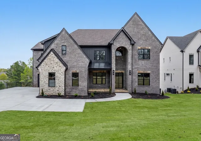 Photo 1 of Mansion for sale at 3267 N Bogan Rd, Buford, GA 30519 | MLS# 10845689 | Listing updated on 2026-09-28