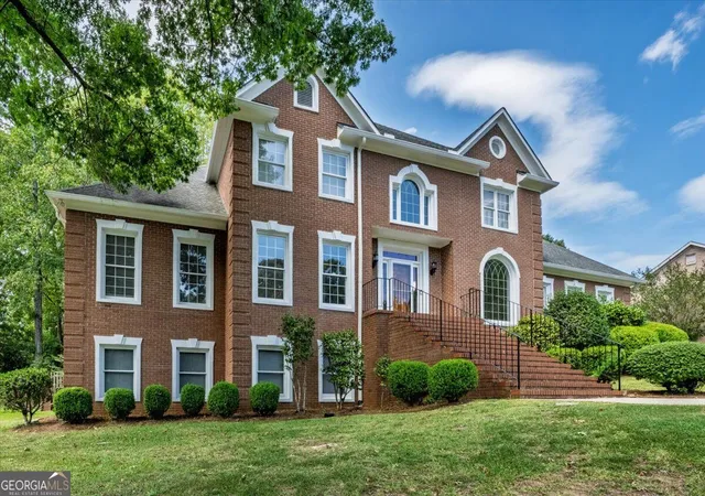 Photo 2 of Single family home for sale at 216 Hunters Hl Ct, Macon, GA 31210 | MLS# 10843620 | Listing updated on 2026-09-16