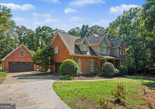 Photo 2 of Single family home for sale at 1141 Arborwood Ridge, Bishop, GA 30621 | MLS# 10846581 | Listing updated on 2026-10-07