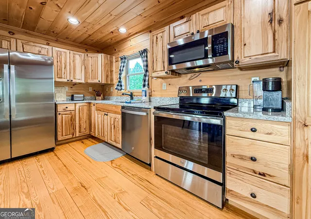 Photo 3 of Single family home for sale at 216 Eagle Talon Trl, Sautee Nacoochee, GA 30571 | MLS# 10842317 | Listing updated on 2026-09-23