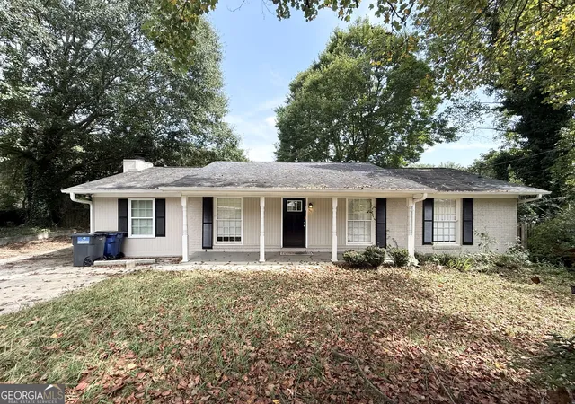 Photo 2 of Single family home for sale at 411 Pineland Rd Sw, Mableton, GA 30126 | MLS# 10849228 | Listing updated on 2026-10-03