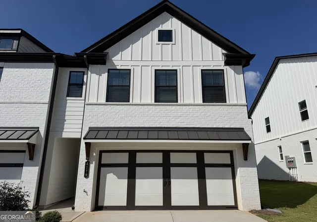 Photo 1 of Townhouse for sale at 4179 Millstone Park Ln, Gainesville, GA 30504 | MLS# 10712128 | Listing updated on 2026-09-24