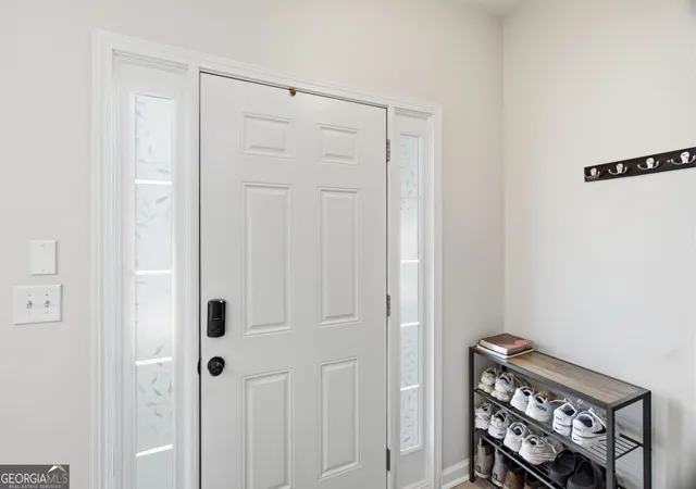 Photo 4 of Townhouse for sale at 5221 Timber Hills Dr, Oakwood, GA 30566 | MLS# 10835205 | Listing updated on 2026-09-17