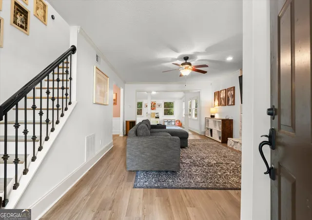 Photo 3 of Single family home for sale at 905 Laurel Ml Dr, Roswell, GA 30076 | MLS# 10842875 | Listing updated on 2026-09-18