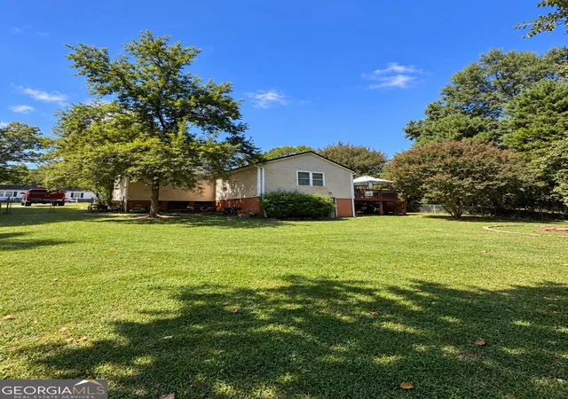 Photo 3 of Sale Pending at 83 3rd Street, Hartwell, GA 30643 | MLS# 10843654 | Listing updated on 2026-09-16