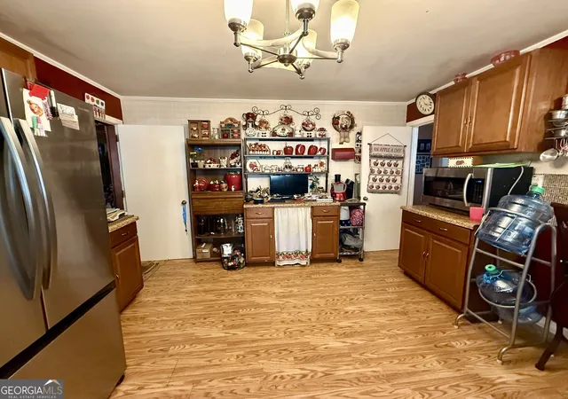 Photo 3 of Single family home for sale at 279 W Tate St, Elberton, GA 30635 | MLS# 10838337 | Listing updated on 2026-09-16