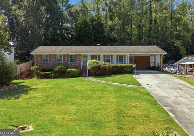 Photo 1 of Single family home for sale at 2710 Tanglewood Trl, Atlanta, GA 30344 | MLS# 10843397 | Listing updated on 2026-09-11