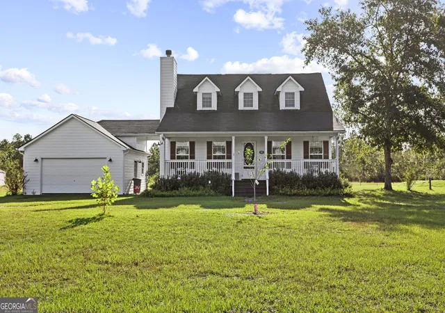 Photo 3 of Single family home for sale at 315 Jeanies Rd, Hinesville, GA 31313 | MLS# 10763419 | Listing updated on 2026-09-17