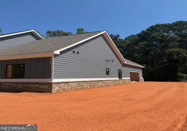 Photo 2 of Single family home for sale at 3451 Stock Rd, Monroe, GA 30656 | MLS# 10794418 | Listing updated on 2026-09-12