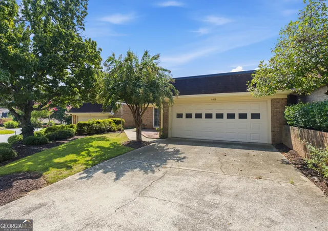 Photo 2 of Sale Pending at 4413 Village Oaks Ridge, Atlanta, GA 30338 | MLS# 10818545 | Listing updated on 2026-09-15