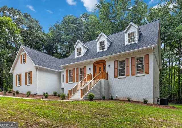 Photo 3 of Single family home for sale at 3710 Crossvale Rd, Lithonia, GA 30038 | MLS# 10812680 | Listing updated on 2026-09-21