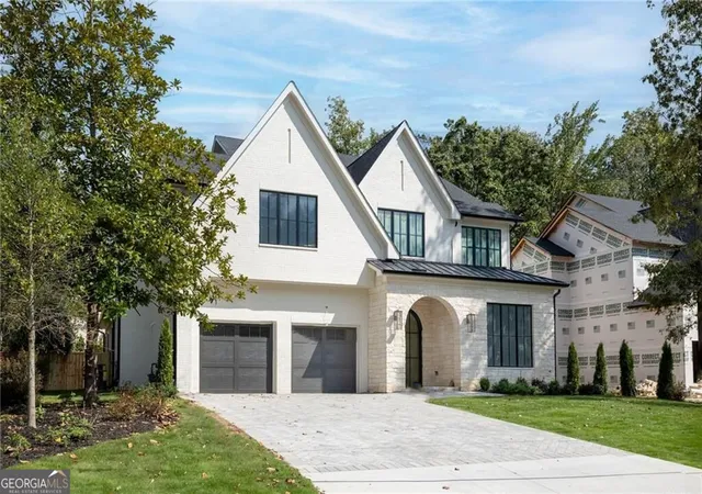 Photo 2 of Mansion for sale at 305 Hook Rd, Alpharetta, GA 30009 | MLS# 10786188 | Listing updated on 2026-09-17