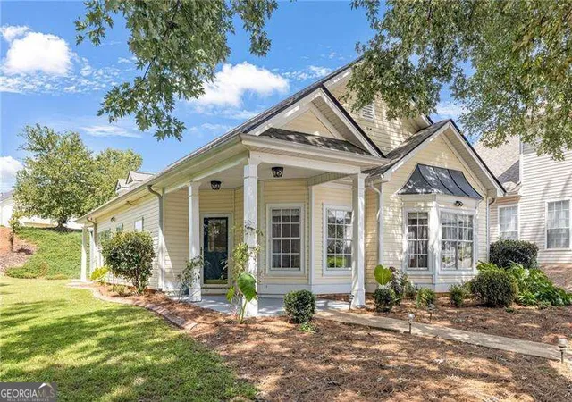 Photo 2 of Single family home for sale at 2733 Nautical Way, Villa Rica, GA 30180 | MLS# 10849178 | Listing updated on 2026-10-03