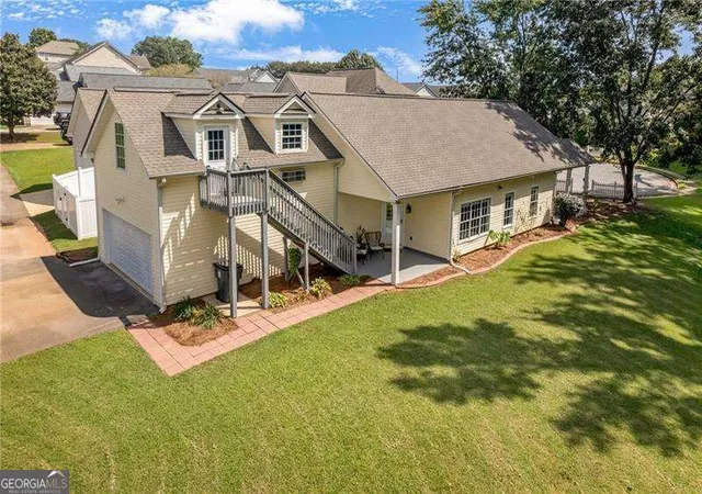 Photo 3 of Single family home for sale at 2733 Nautical Way, Villa Rica, GA 30180 | MLS# 10849178 | Listing updated on 2026-10-03