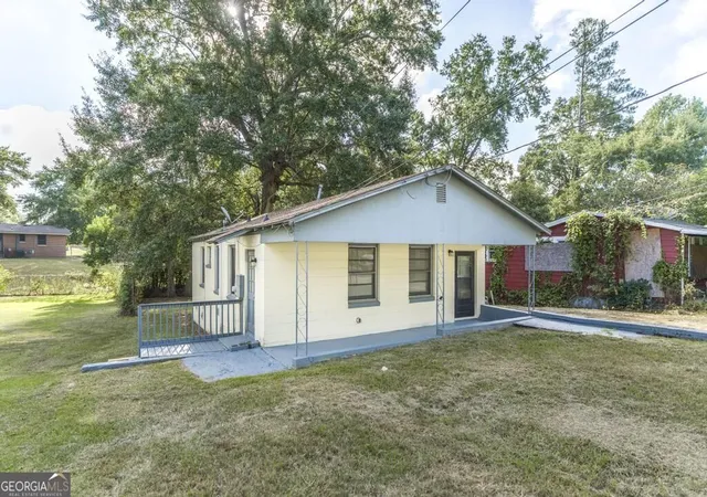 Photo 1 of Single family home for sale at 1782 Eveline Ave, Macon, GA 31204 | MLS# 10846337 | Listing updated on 2026-09-30