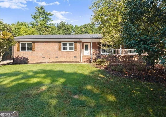 Photo 3 of Single family home for sale at 1492 Burns Dr NE, Gainesville, GA 30501 | MLS# 10838100 | Listing updated on 2026-09-16