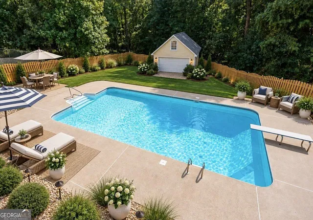 Photo 2 of Sale Pending at 5485 Twin Oak Dr, Douglasville, GA 30135 | MLS# 10847417 | Listing updated on 2026-10-06