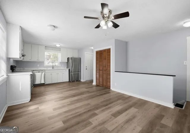 Photo 3 of Single family home for sale at 1310 Lida St, Dalton, GA 30720 | MLS# 10846800 | Listing updated on 2026-10-05