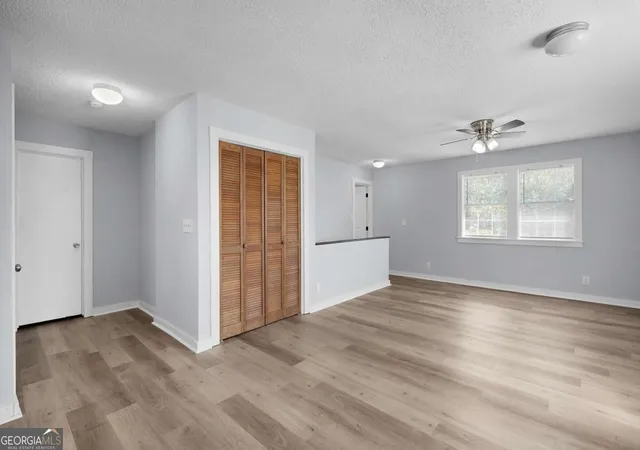 Photo 4 of Single family home for sale at 1310 Lida St, Dalton, GA 30720 | MLS# 10846800 | Listing updated on 2026-10-05