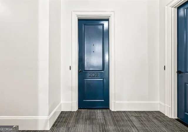 Listing Photo 4 - Condo for sale in building located at 315 Washington Ave NE, Marietta, GA 30060 - Unit #209