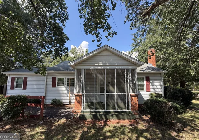 Single family home for sale at 401 E Howard St, Wrens, GA 30833 | MLS# 10844372