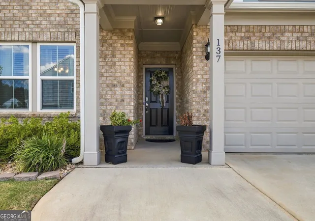 Photo 3 of Single family home for sale at 137 Poppy St, Mcdonough, GA 30253 | MLS# 10852395 | Listing updated on 2026-10-08