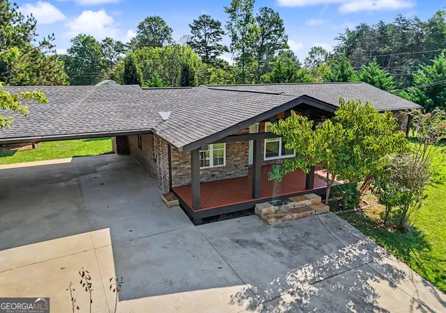 Photo 3 of Single family home for sale at 161 Southgate Rd, Alto, GA 30510 | MLS# 10853327 | Listing updated on 2026-09-28