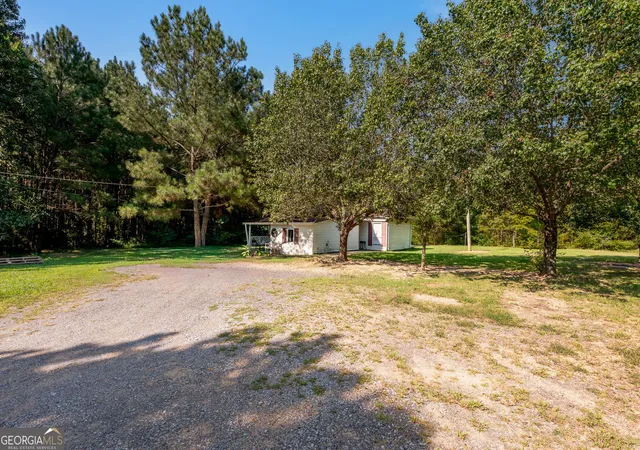 Photo 4 of Manufactured home for sale at 72 48 Burns Dr, La Fayette, GA 30728 | MLS# 10840522 | Listing updated on 2026-09-18