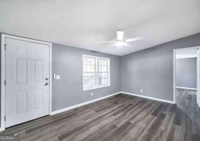Photo 3 of Manufactured home for sale at 100 Pine St, Elko, GA 31025 | MLS# 10853487 | Listing updated on 2026-10-03