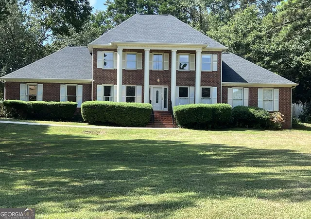 Photo 1 of Single family home for sale at 135 Antebellum Way, Fayetteville, GA 30215 | MLS# 10849849 | Listing updated on 2026-10-04