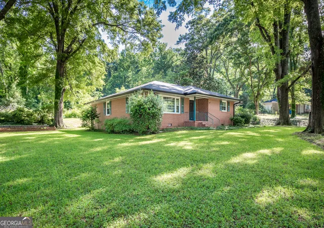 Photo 2 of Single family home for sale at 2517 Callier Springs Rd Se, Rome, GA 30161 | MLS# 10808450 | Listing updated on 2026-09-01