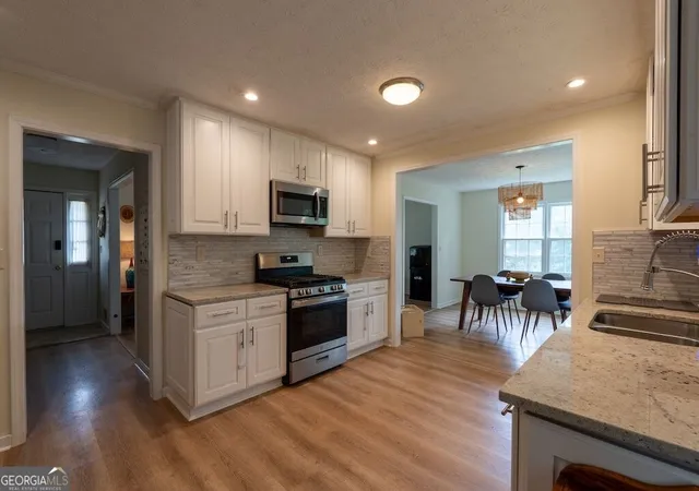 Photo 4 of Single family home for sale at 539 Fond Du Lac Dr, Stone Mountain, GA 30088 | MLS# 10844414 | Listing updated on 2026-09-15