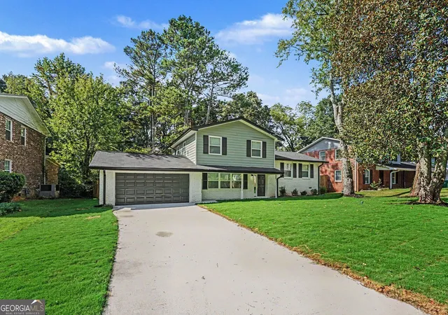 Photo 2 of Sale Pending at 4177 Carrollwood Dr, Stone Mountain, GA 30083 | MLS# 10845014 | Listing updated on 2026-09-29