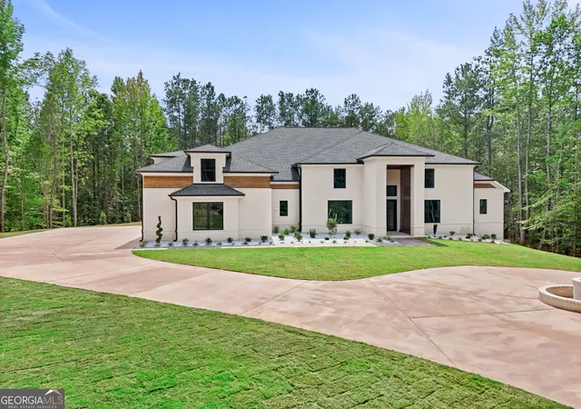 Photo 3 of Single family home for sale at 9800 Cedar Grove Rd, Chattahoochee Hills, GA 30213 | MLS# 10826366 | Listing updated on 2026-09-04