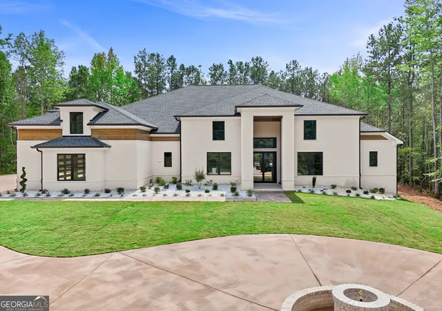 Photo 4 of Single family home for sale at 9800 Cedar Grove Rd, Chattahoochee Hills, GA 30213 | MLS# 10826366 | Listing updated on 2026-09-04