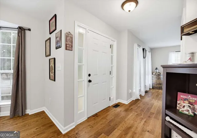 Photo 4 of Single family home for sale at 288 Olde Ml Pointe, Hiram, GA 30141 | MLS# 10850911 | Listing updated on 2026-10-06