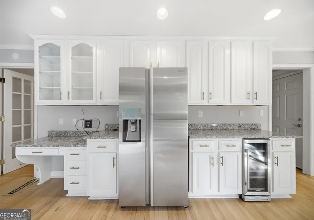 Photo 2 of Single family home for sale at 3335 Trails End Rd Ne, Roswell, GA 30075 | MLS# 10843996 | Listing updated on 2026-10-03