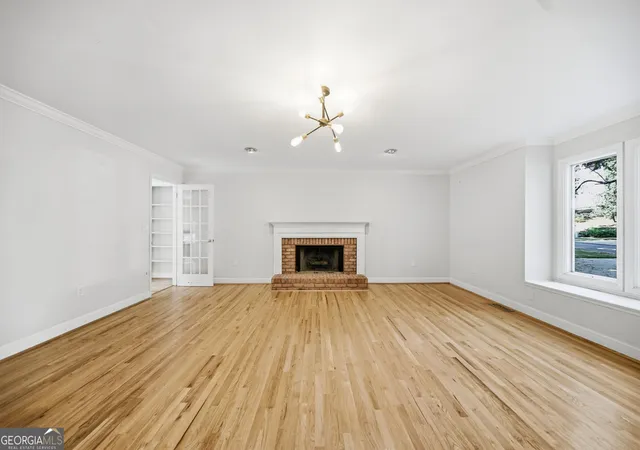 Photo 3 of Single family home for sale at 3335 Trails End Rd Ne, Roswell, GA 30075 | MLS# 10843996 | Listing updated on 2026-10-03