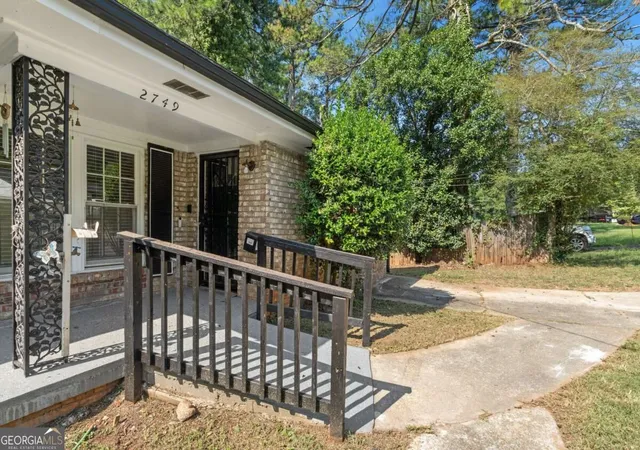 Photo 1 of Single family home for sale at 2749 Preston Dr, Decatur, GA 30034 | MLS# 10840644 | Listing updated on 2026-09-18