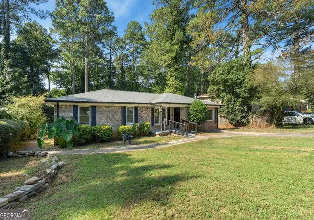 Photo 40 of Single family home for sale at 2749 Preston Dr, Decatur, GA 30034 | MLS# 10840644 | Listing updated on 2026-09-30
